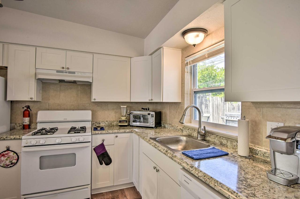 Sunny Cocoa Beach Home Walk To Sea And Attractions! Exteriér fotografie